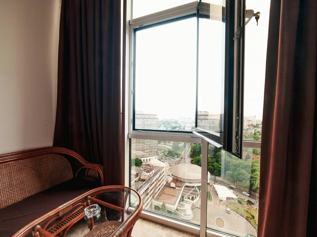 Apartment In Arkadia オデッサ エクステリア 写真